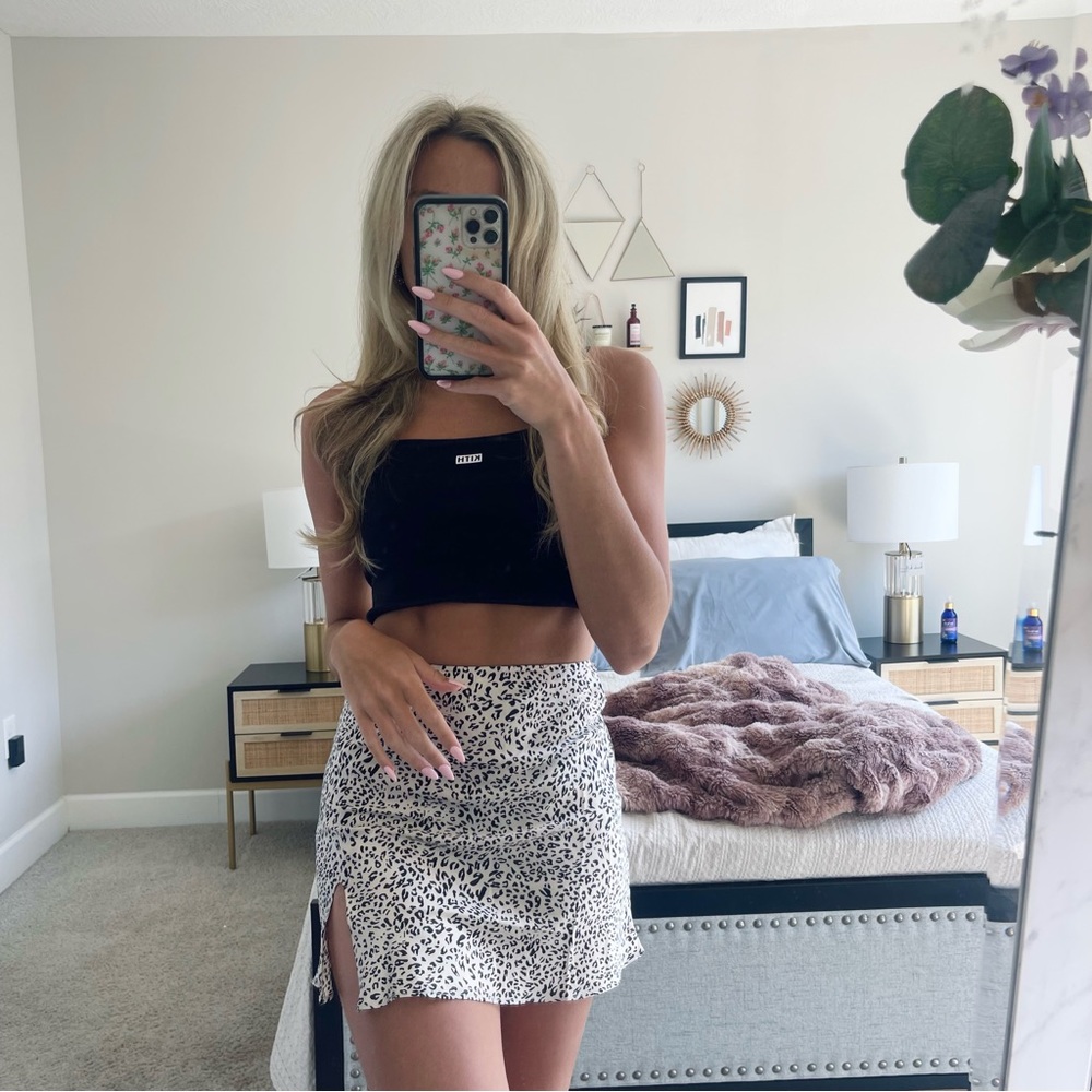 Verge Girl Cheetah Print Skirt NWT
